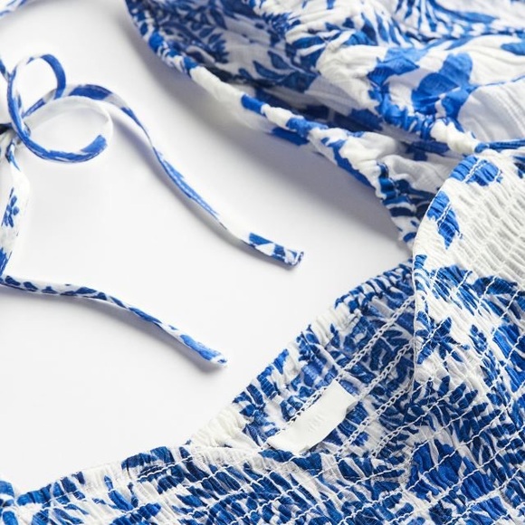 H&M smocked top - Picture 6 of 8